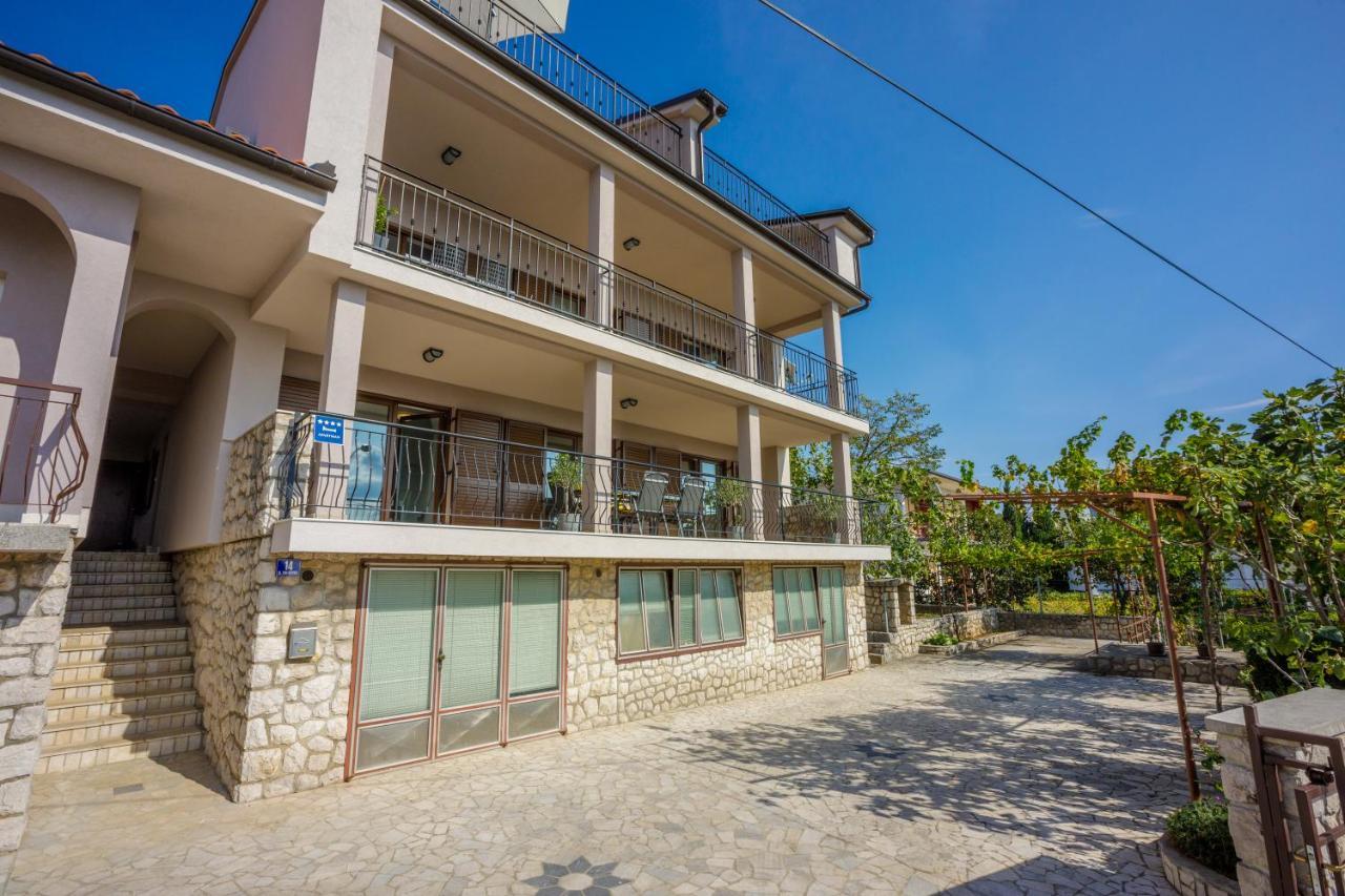 Apartamento Anton 1 Crikvenica Exterior foto